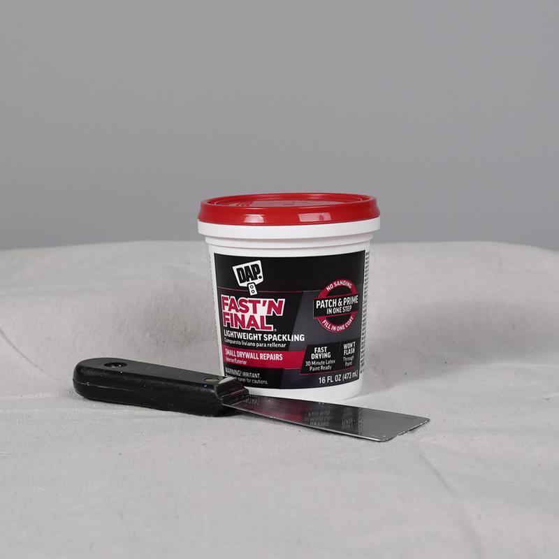 DAP Fast 'N Final Ready to Use White Lightweight Spackling Compound 16 oz - Case of 12