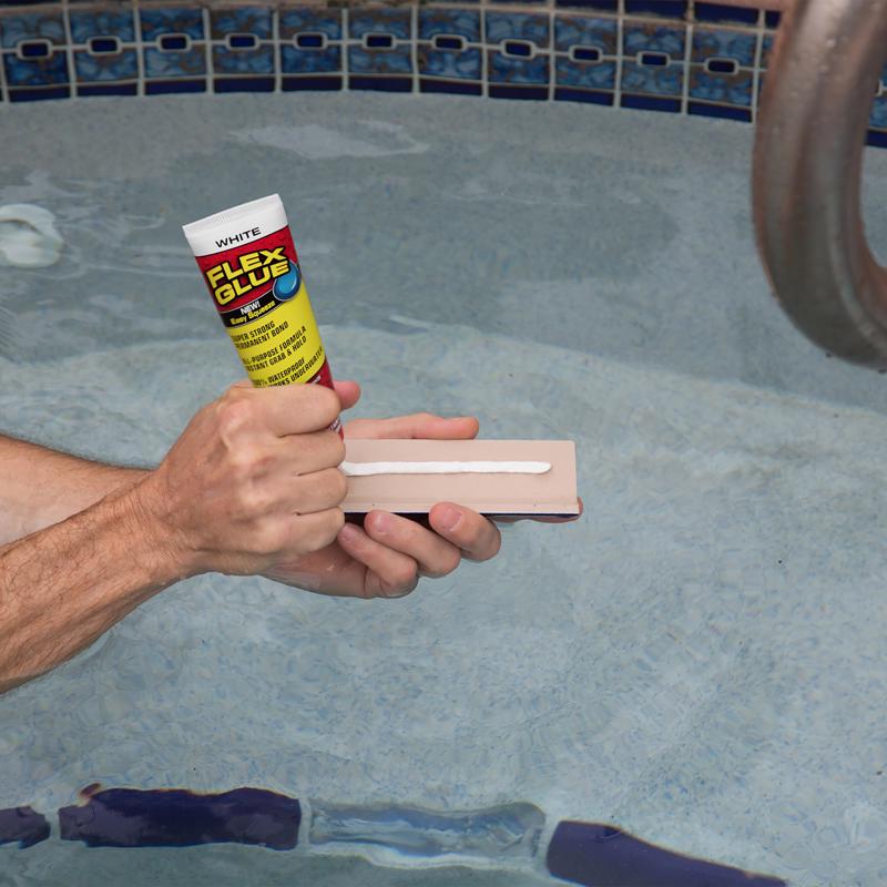 Flex Seal Family of Products Flex Glue Super Strength Rubber White Adhesive 6 fl. oz.