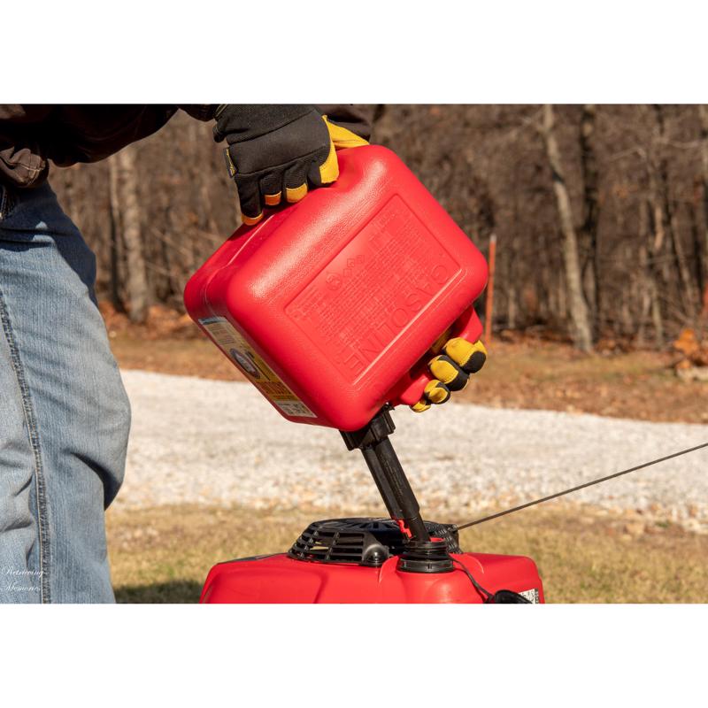 Midwest Can Quick Flow Spout HDPE Gas Can 2 gal - Case of 6