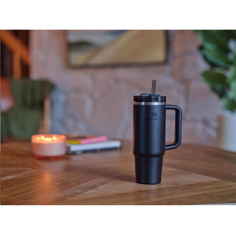 Stanley The Quencher H2.0 FlowState 30 oz Black BPA Free Double-wall Vacuum Insulated Tumbler